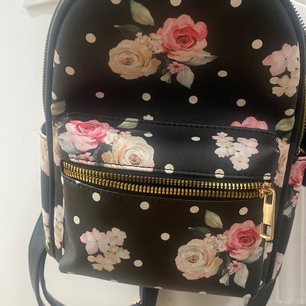 Bag Never Worn - image 3